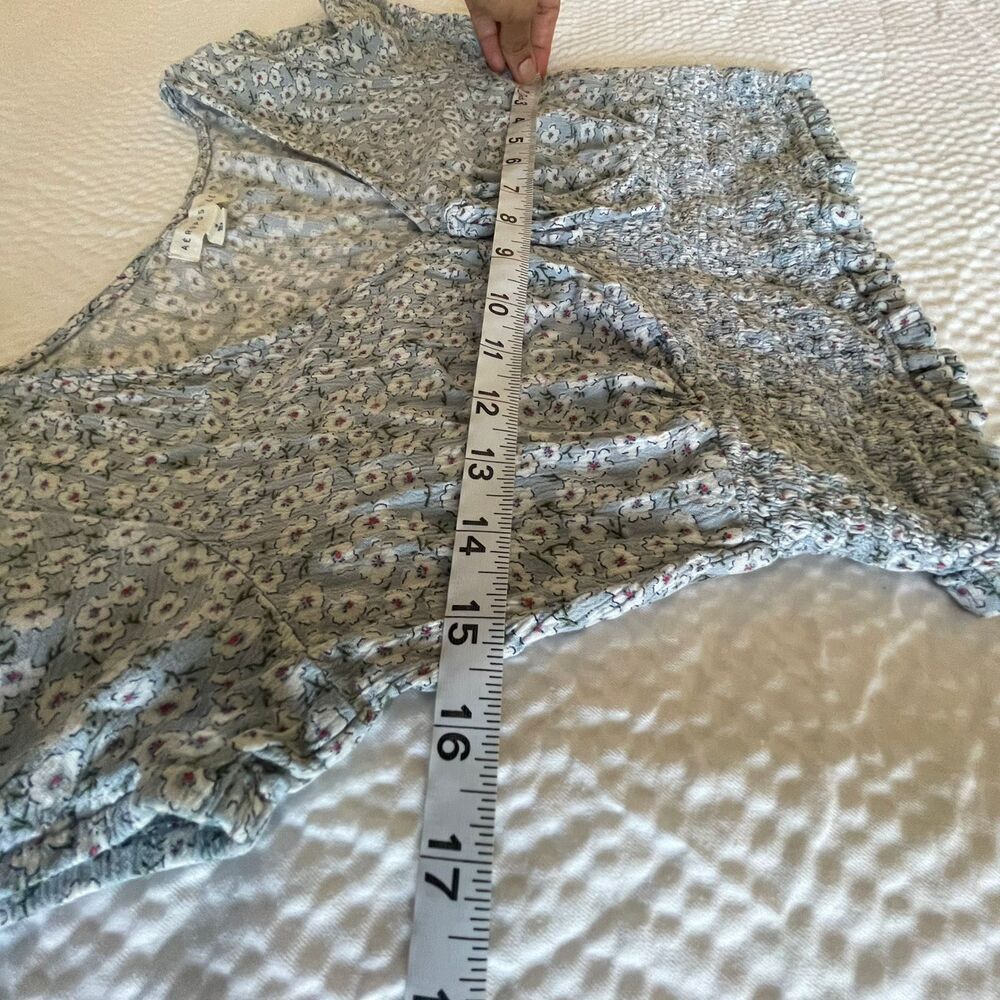 Aeropostale Blue Floral 100% Rayon Crop Top Size S Smocked Waist Tie Front - Picture 6 of 8